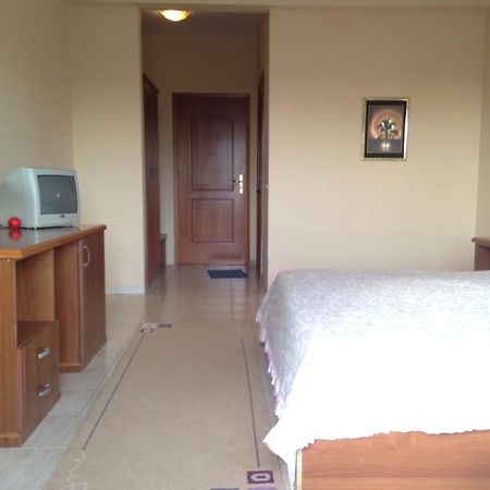 Akropoli Hotel Kryemëdhej الغرفة الصورة