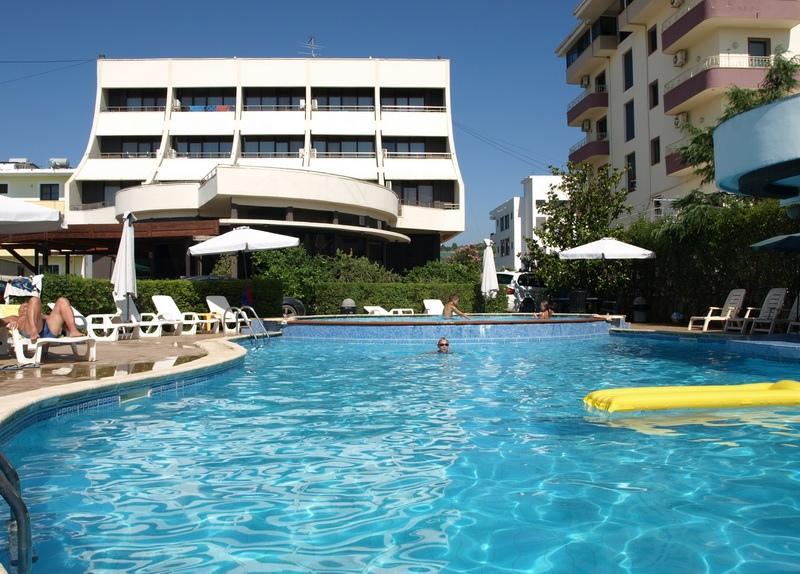 Akropoli Hotel Kryemëdhej المظهر الخارجي الصورة
