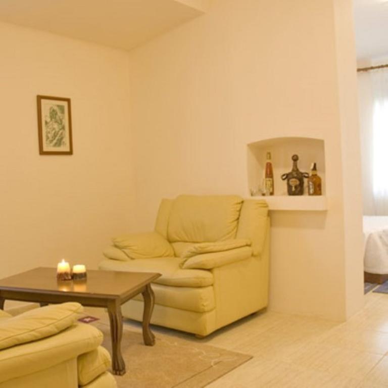 Akropoli Hotel Kryemëdhej الغرفة الصورة